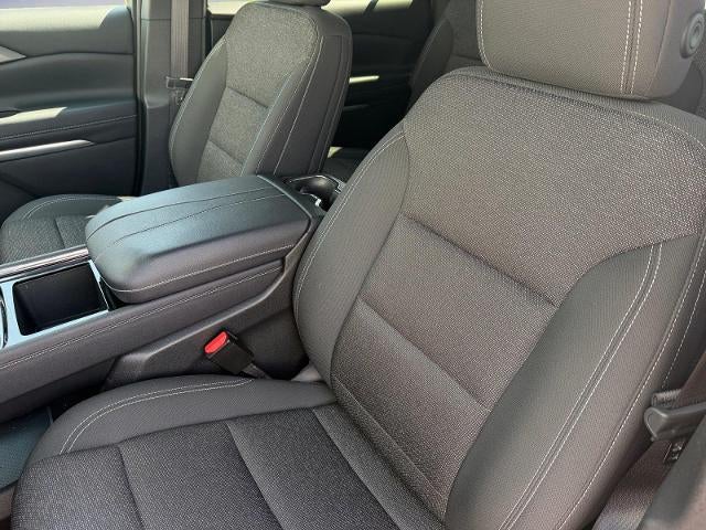 2025 Chevrolet Traverse LT w/1LT