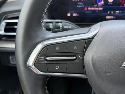 2025 Chevrolet Traverse LT w/1LT
