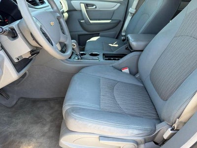 2017 Chevrolet Traverse FWD LS