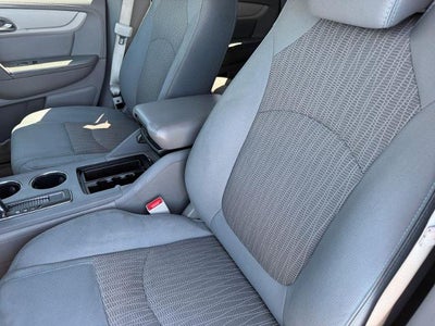 2017 Chevrolet Traverse FWD LS