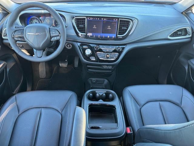 2024 Chrysler Pacifica Touring L FWD