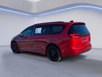 2024 Chrysler Pacifica Touring L FWD