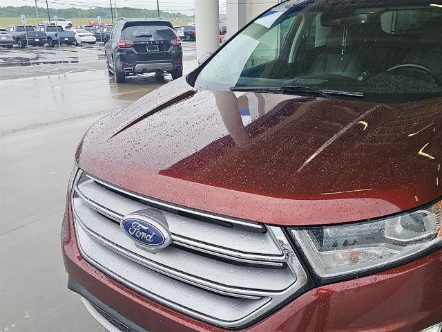 2016 Ford Edge 4dr Titanium FWD