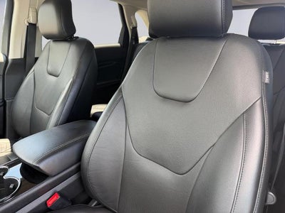 2016 Ford Edge 4dr Titanium FWD