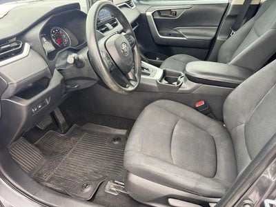 2021 Toyota RAV4 LE FWD (GS)