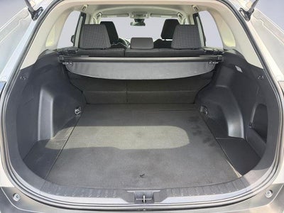 2019 Toyota RAV4 LE FWD (GS)