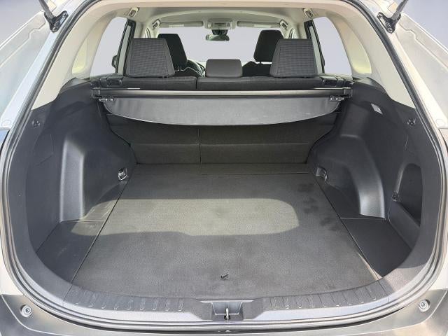 2019 Toyota RAV4 LE FWD (GS)