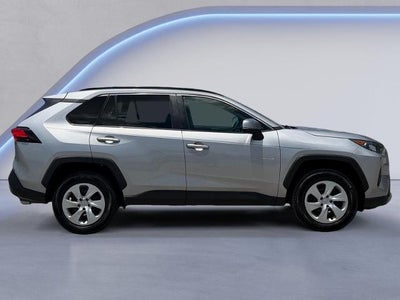2019 Toyota RAV4 LE FWD (GS)
