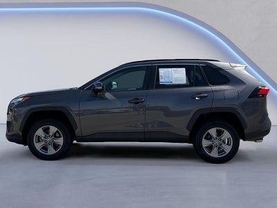2022 Toyota RAV4 XLE FWD (GS)