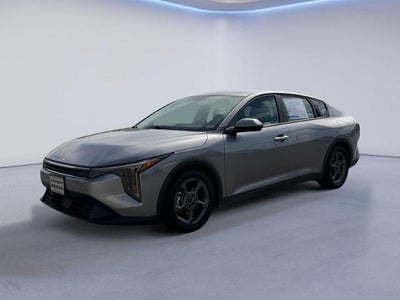 2025 Kia K4 LXS FWD