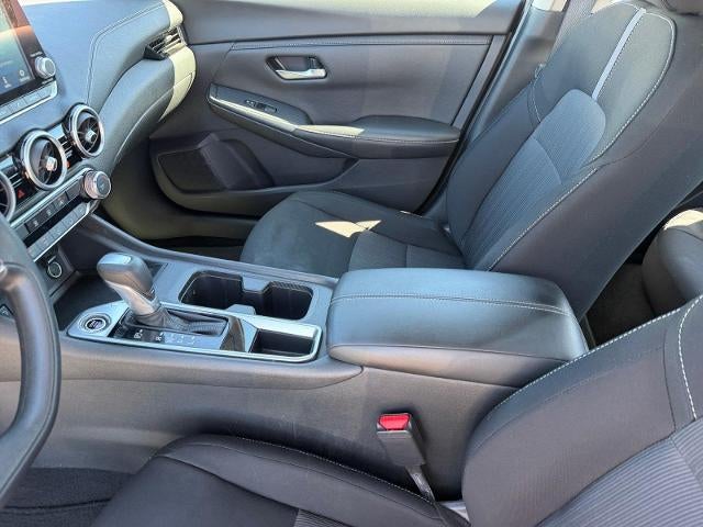 2025 Nissan Sentra SV CVT