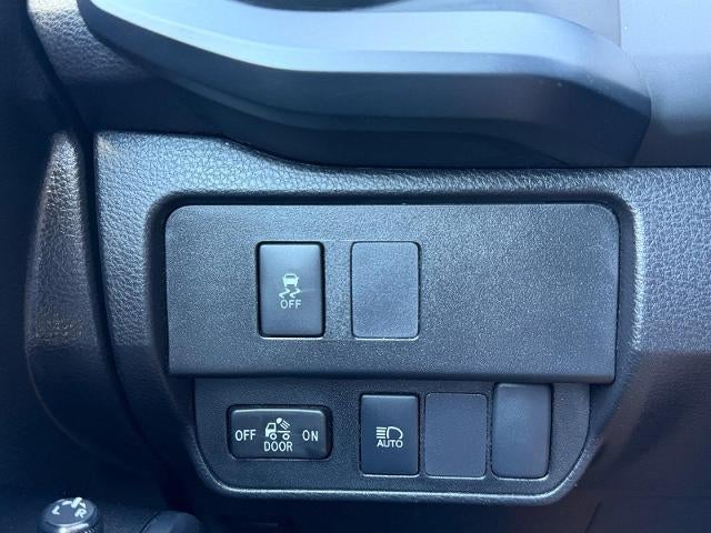 2023 Toyota Tacoma 4WD 4WD SR Double Cab 5' Bed V6 AT (GS)