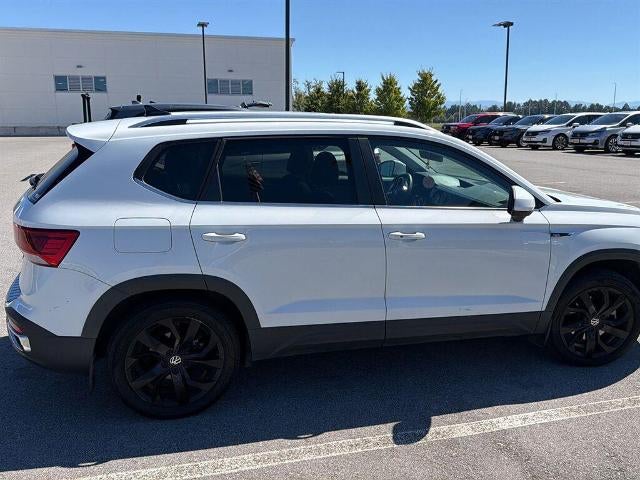 2022 Volkswagen Taos SE 4MOTION