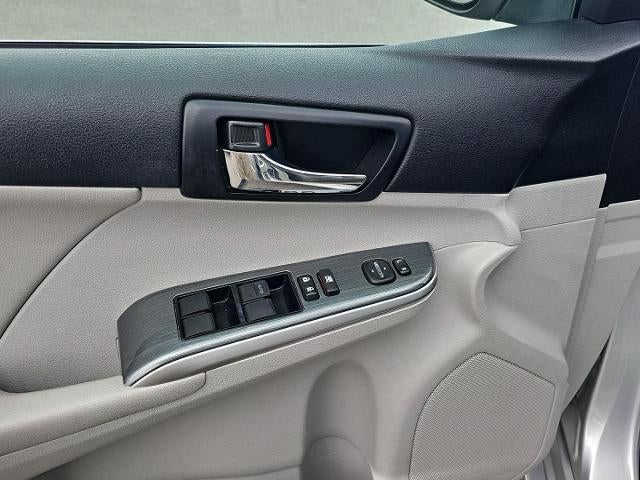 2013 Toyota Camry Hybrid 4dr Sdn LE (Natl)