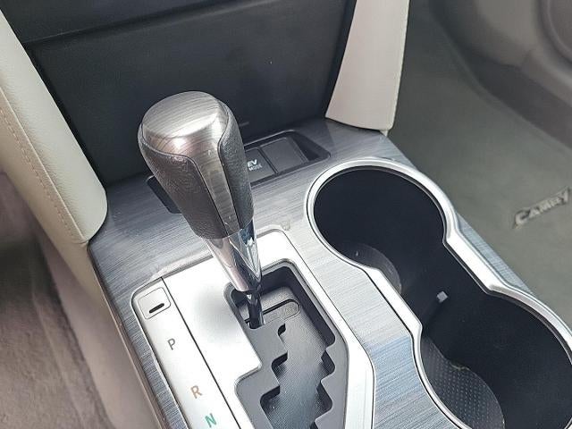 2013 Toyota Camry Hybrid 4dr Sdn LE (Natl)