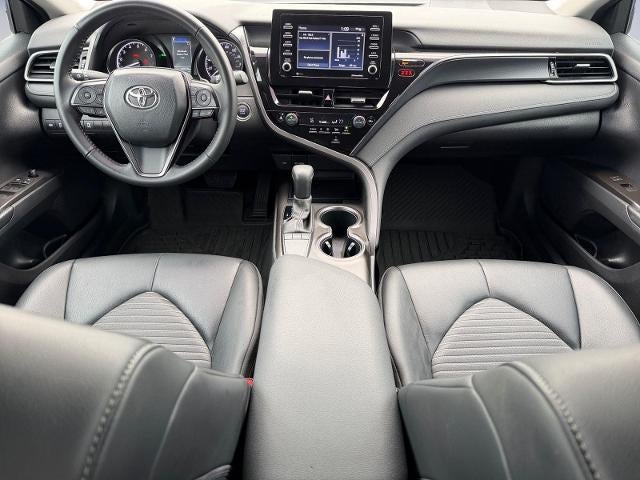 2023 Toyota Camry SE Auto (SE)