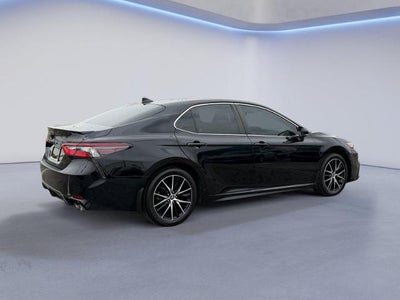 2023 Toyota Camry SE Auto (SE)