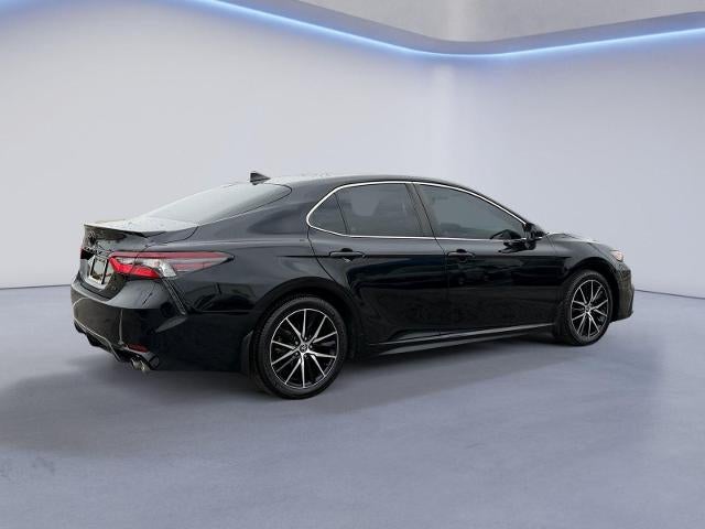 2023 Toyota Camry SE Auto (SE)