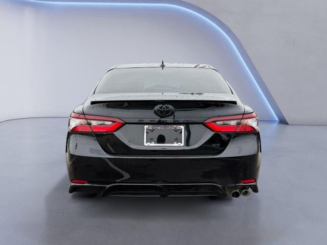 2023 Toyota Camry SE Auto (SE)
