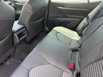 2024 Toyota Camry SE Auto (SE)