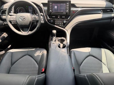 2024 Toyota Camry SE Auto (SE)