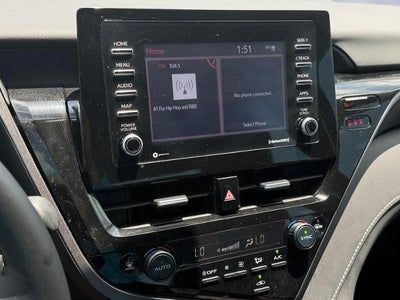 2024 Toyota Camry SE Auto (SE)