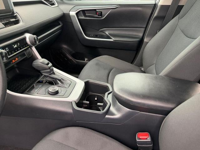 2025 Toyota RAV4 Hybrid LE AWD (Natl)