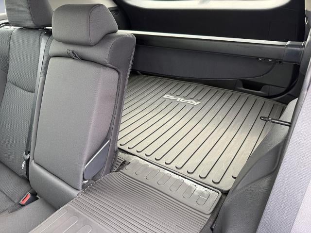 2025 Toyota RAV4 Hybrid LE AWD (Natl)