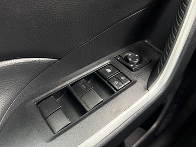 2025 Toyota RAV4 Hybrid LE AWD (Natl)