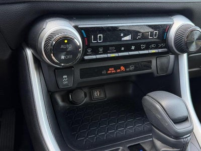 2025 Toyota RAV4 Hybrid XLE AWD (Natl)
