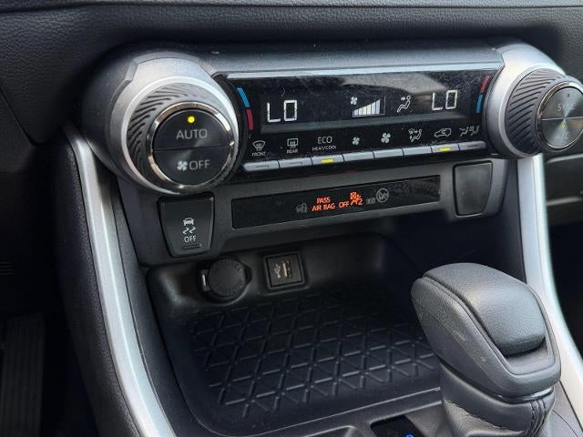 2025 Toyota RAV4 Hybrid XLE AWD (Natl)