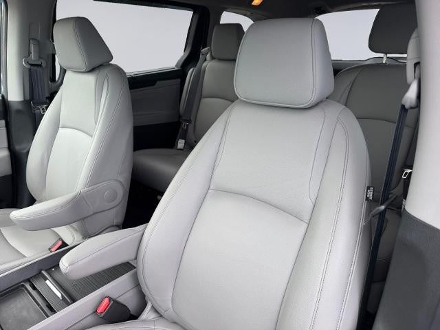 2024 Honda Odyssey Touring Auto