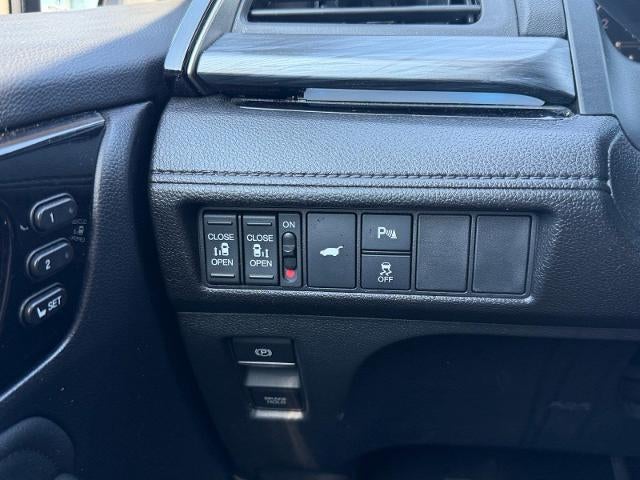 2025 Honda Odyssey Elite Auto