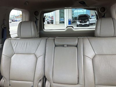 2013 Honda Pilot 4WD Touring with DVD Rear Entertainment System and Navigation