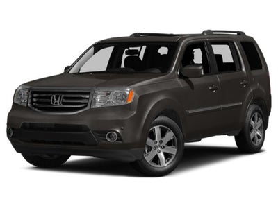 2013 Honda Pilot 4WD Touring with DVD Rear Entertainment System and Navigation