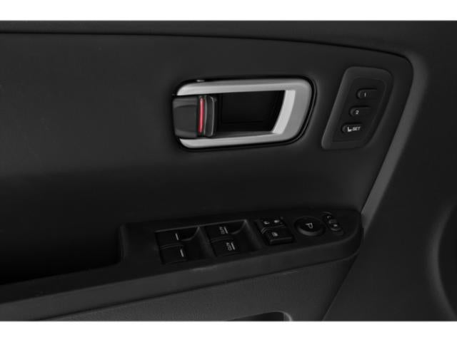 2013 Honda Pilot 4WD Touring with DVD Rear Entertainment System and Navigation