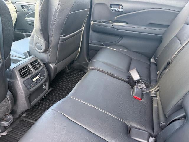 2022 Honda Pilot Special Edition AWD