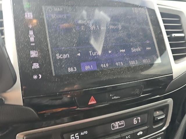 2016 Honda Pilot AWD Touring with DVD Rear Entertainment System and Navigation