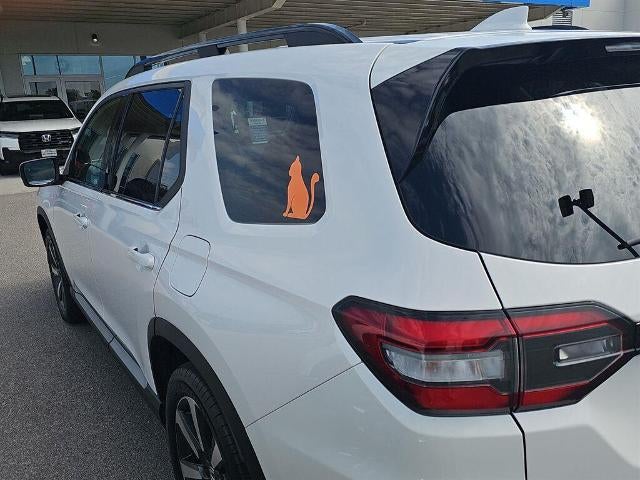 2024 Honda Pilot Touring 2WD