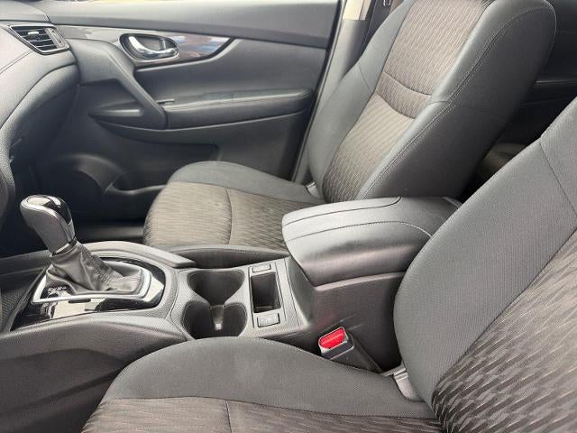 2018 Nissan Rogue FWD SV
