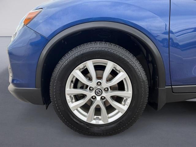 2018 Nissan Rogue FWD SV