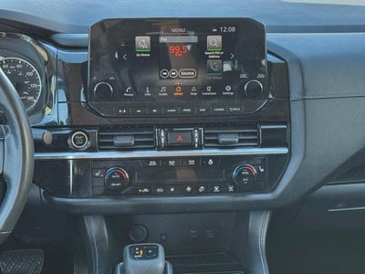 2023 Nissan Pathfinder SL 2WD