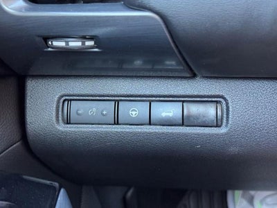 2023 Nissan Pathfinder SL 2WD