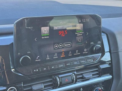 2023 Nissan Pathfinder SL 2WD