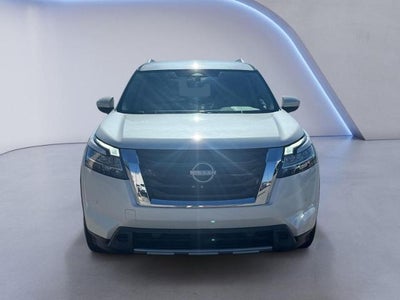 2023 Nissan Pathfinder SL 2WD