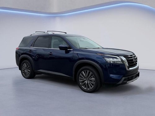 2025 Nissan Pathfinder SL 2WD