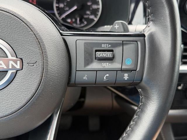 2025 Nissan Pathfinder SL 2WD