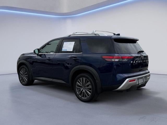 2025 Nissan Pathfinder SL 2WD