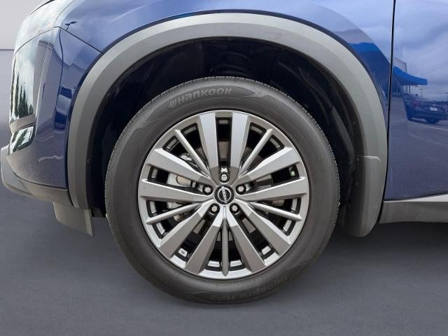 2025 Nissan Pathfinder SL 2WD