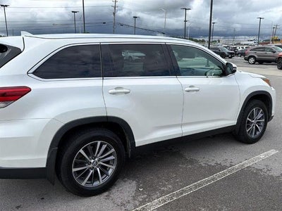 2019 Toyota Highlander XLE V6 AWD (Natl)